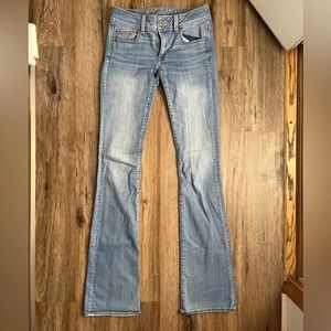 American Eagle Kick Boot Stretch